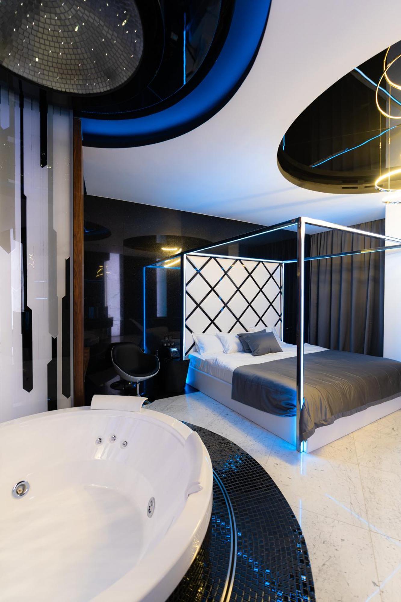 Tsarsky Hotel Киев Экстерьер фото